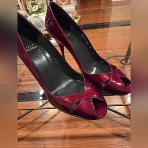 Stuart Weitzman Wine Patent Leather Open-Toe Pumps Excellent Size 9